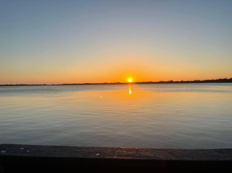 Lakefront Duplex With Pontoon Boat 2 Bedroom Home Mount Dora Exteriér fotografie